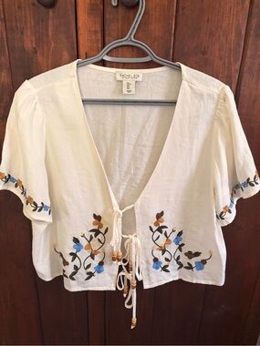 Rachel Zoe Cream Tie-Front Embroidered Floral Tunic